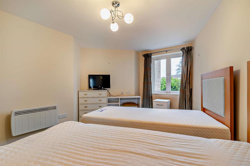 8587994-interior13-800.jpg