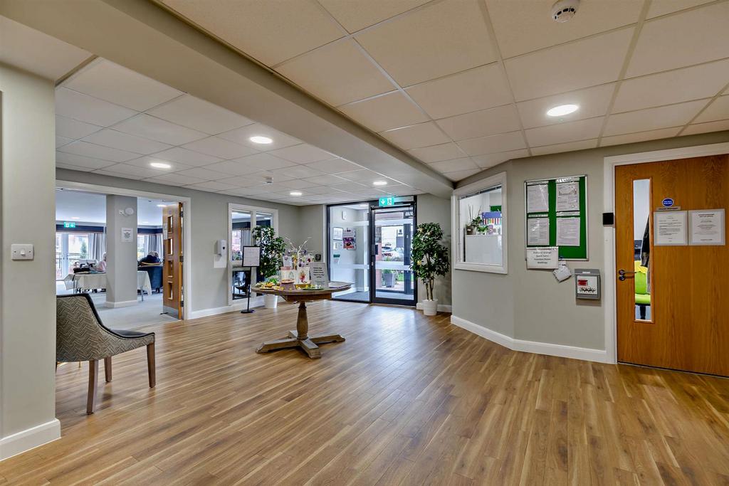 8590817-interior20-800.jpg