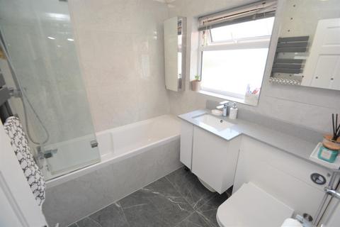 14 Halsbury Road East, Northolt, UB5 4PU