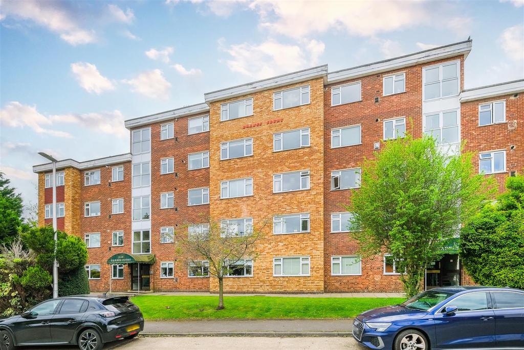 27 Barnes court-15.jpg