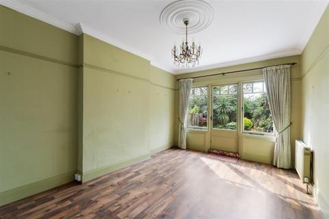 3 bedroom semi-detached house for sale, Woodcote Road, Wanstead