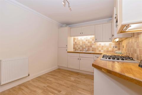 Apartment 4, Kingston Court, 20 Worthing Road, East Preston, Littlehampton, BN16 1FD