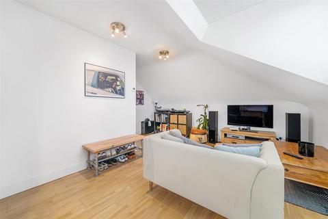 2 bedroom flat for sale, Thurlow Park Road, West Dulwich, SE21