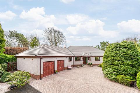 4 bedroom detached bungalow for sale, Mallory, 3 Whinfield Gardens, Kinross