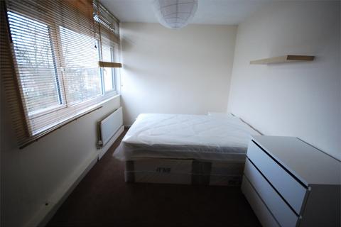 4 bedroom detached house to rent, Cedars Road, Clapham SW4