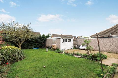 2 bedroom semi-detached bungalow for sale, Manor Orchards, Knaresborough, HG5 0BW