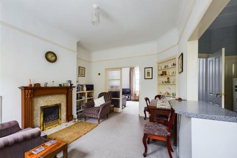 3 bedroom house for sale, Belgrave Road, Bingley