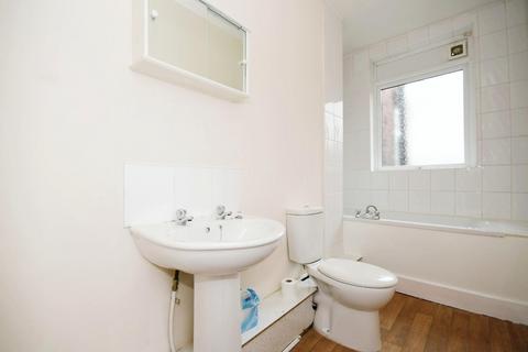 117 Halifax Road, Sheffield, S6 1LB