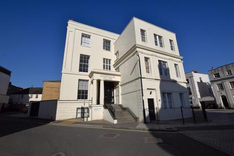 2 bedroom flat for sale, Avondale House 33 Carlton Crescent, Southampton