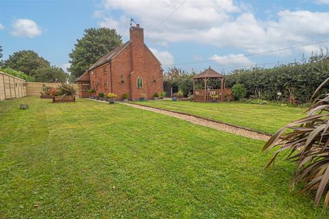 3 bedroom detached house for sale, Windy Arbour, Ashbourne DE6