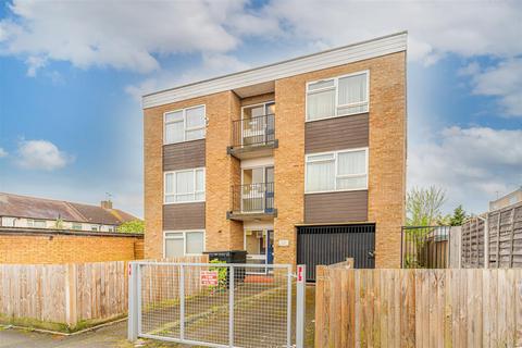 1 bedroom flat for sale, Addison Road, Enfield