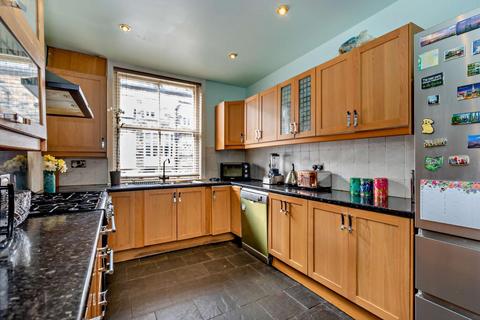 6 bedroom terraced house for sale, St. Marys Avenue, Harrogate, HG2 0LP