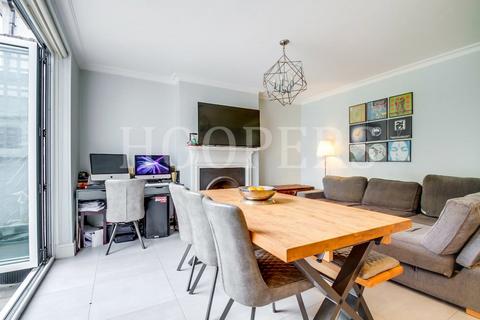 undefined, Dollis Hill Lane, London, NW2