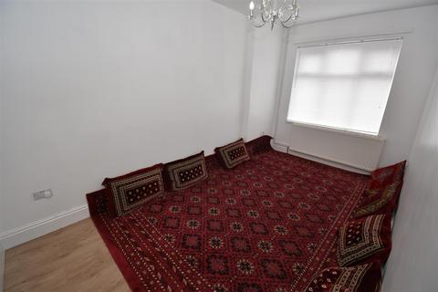 41 Asquith Road, Birmingham, B8 2HP
