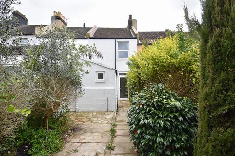 2 bedroom terraced house for sale, St. Georges Road, Hastings