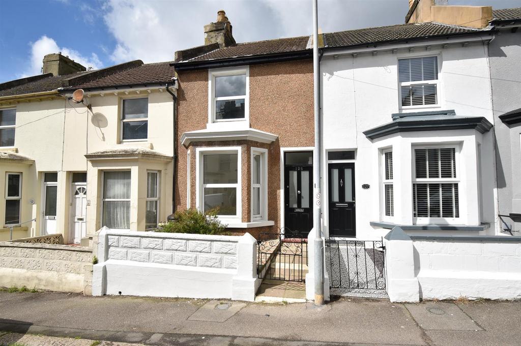 St. Road, Hastings 2 bed terraced house for sale £250,000