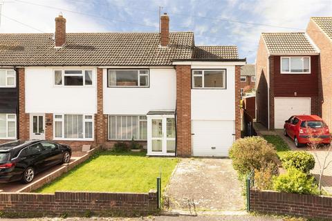 4 bedroom end of terrace house for sale, Warner Crescent, Didcot