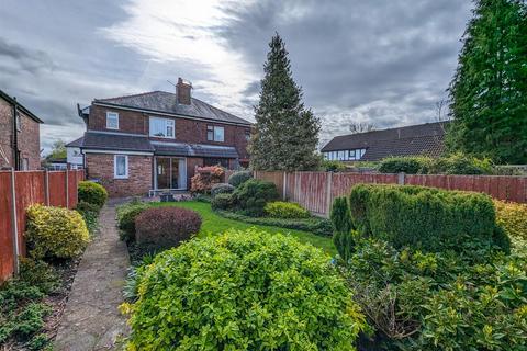 3 bedroom semi-detached house for sale, Beverley Avenue, Leigh