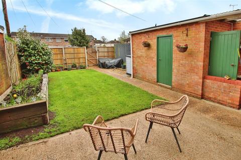 3 bedroom terraced house for sale, Wykeham Field, Wickham, FAREHAM, Hampshire