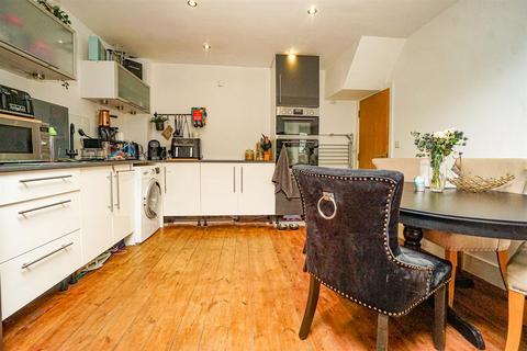 2 bedroom terraced house for sale, Stone Street, Hastings