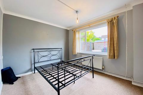 2 bedroom ground floor flat to rent, Angela Close, Hereford, HR1