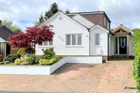 4 bedroom detached bungalow for sale, Brookside Crescent, Cuffley