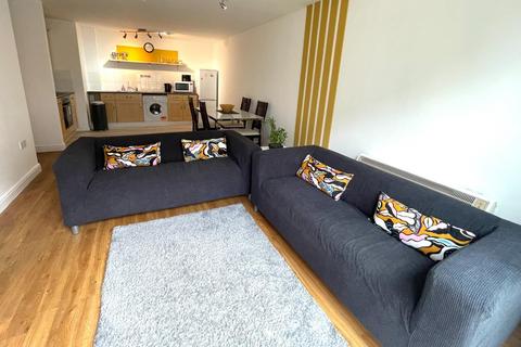 2 bedroom flat for sale, Hudson House, Epsom KT19