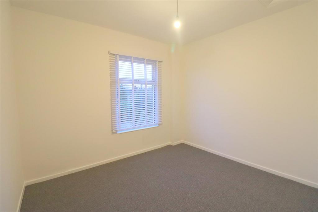 Bedroom4.JPG