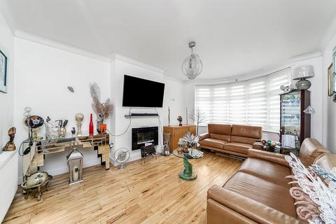 4 bedroom terraced house for sale, Priory Avenue, London E4