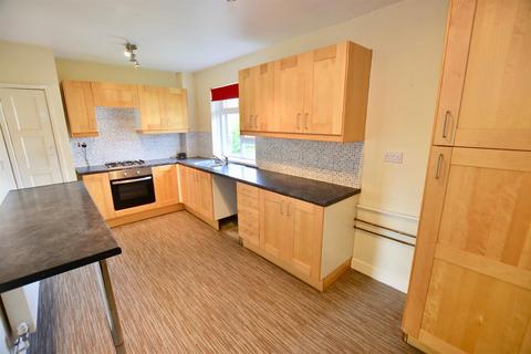 2 bedroom flat to rent, Packington Avenue, Allesley Village, Coventry - Two Bedroom Top Floor Flat