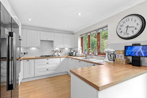 29 Beachy Head View, St Leonards-on-sea, TN38 8EW