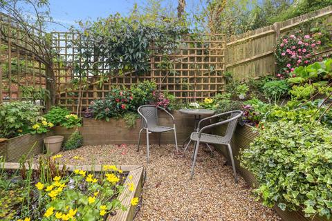 29 Beachy Head View, St Leonards-on-sea, TN38 8EW