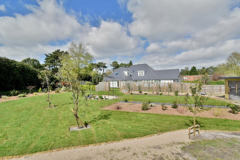 4 bedroom detached house for sale, Lone Pine Drive, West Parley, Ferndown, BH22