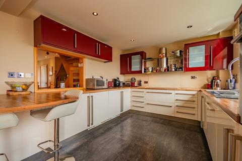 6 bedroom detached house for sale, Pwll CARMARTHENSHIRE