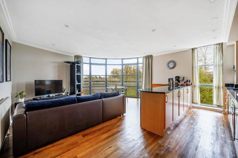 2 bedroom apartment for sale, Point Wharf Lane, Brentford