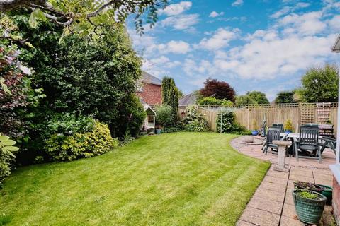 4 bedroom detached house for sale, Meadowlands, Ringwood, BH24 3EZ