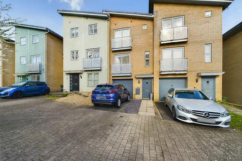 4 bedroom terraced house for sale, Pinewood Drive, Cheltenham, Gloucestershire, GL51