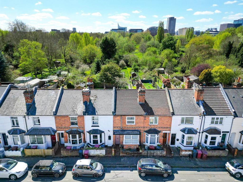 Queens Road, Caversham 3 bed terraced house for sale £415,000