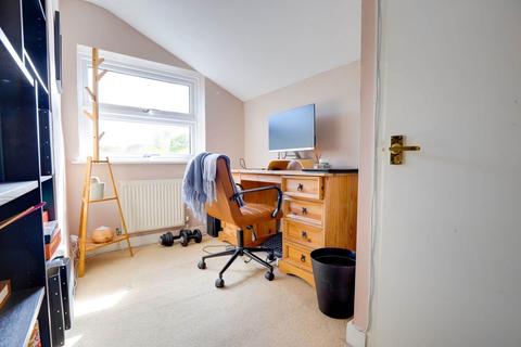 75 Queens Road, Caversham, Reading, RG4 8DN