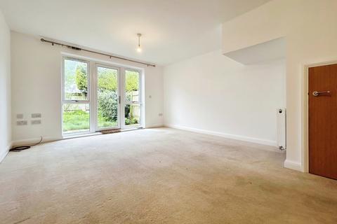 3 bedroom townhouse to rent, The Freehold East Peckham TN12