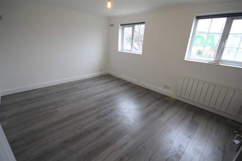 2 bedroom flat to rent, 62 Forty Lane, Wembley HA9
