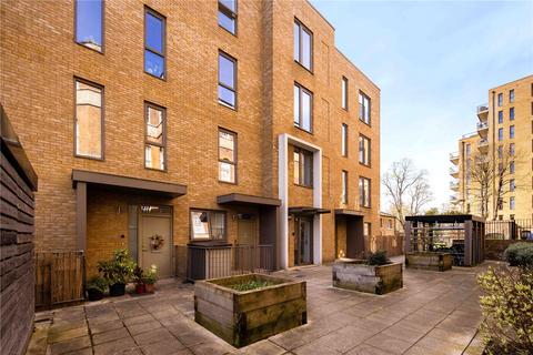 Richard Tress Way, Bow, London, E3