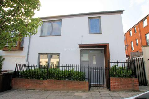 3 bedroom semi-detached house for sale, Mildren Way, Plymouth PL1