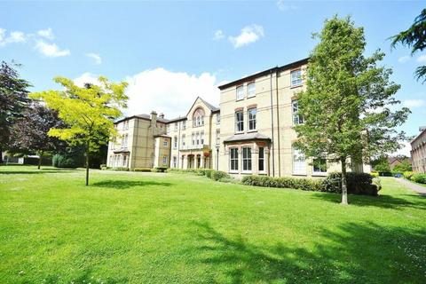 2 bedroom maisonette to rent, Mallard Road, Hertfordshire WD5