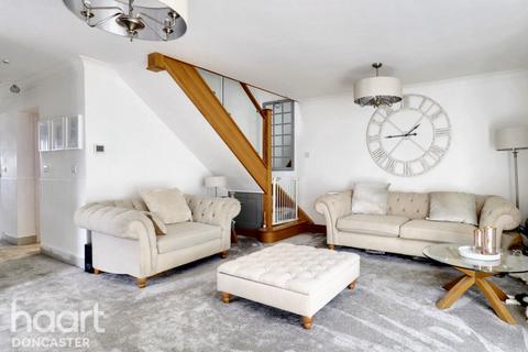 40 Coniston Road, Askern, Doncaster, DN6 0EH