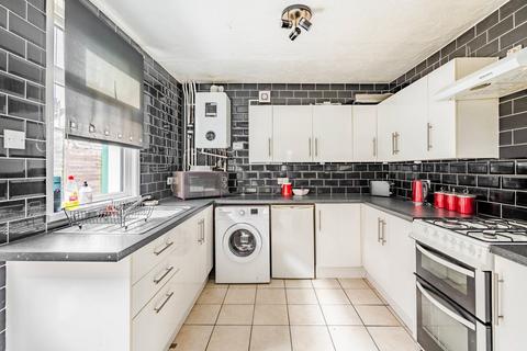 3 bedroom terraced house for sale, Mill Road, Great Yarmouth