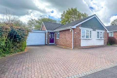 3 bedroom bungalow for sale - The Deans, Portishead, Bristol, Somerset, BS20