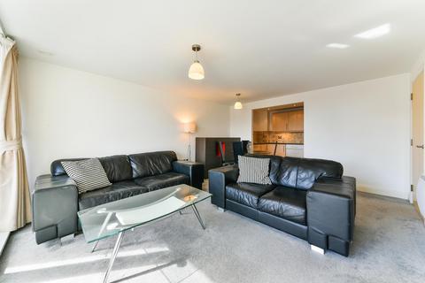 1 bedroom flat for sale, Holland Gardens, Brentford, TW8