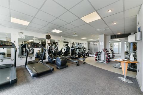 150 Holland Gardens, Brentford, TW8 0AY