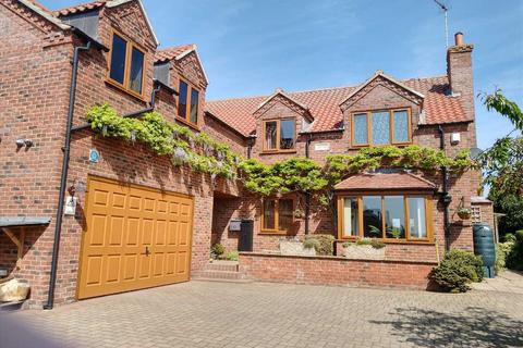 5 bedroom detached house for sale, Ancaster NG32